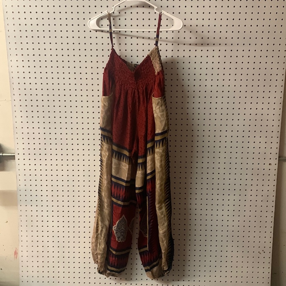 Earthbound jumpsuit size medium